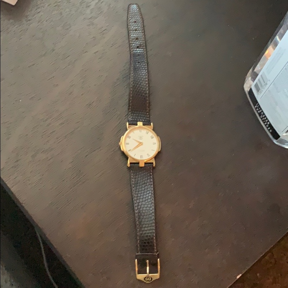 Vintage Gucci Watch (willing to negotiate)